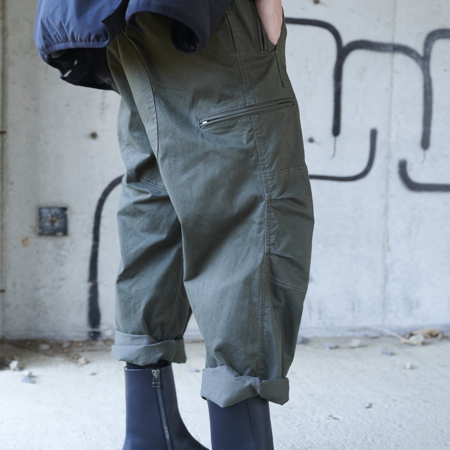 PARACHUTE PANTS