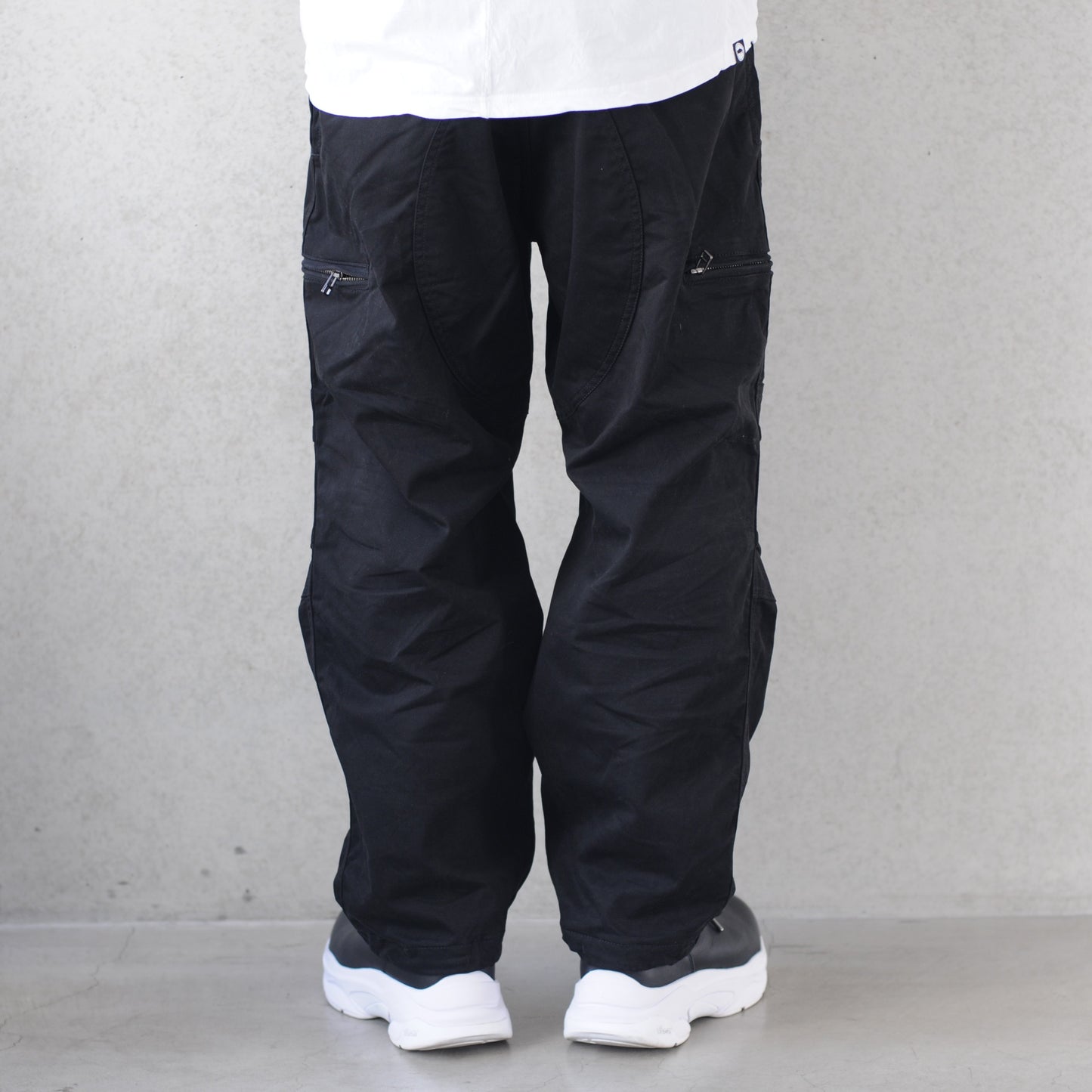 PARACHUTE PANTS