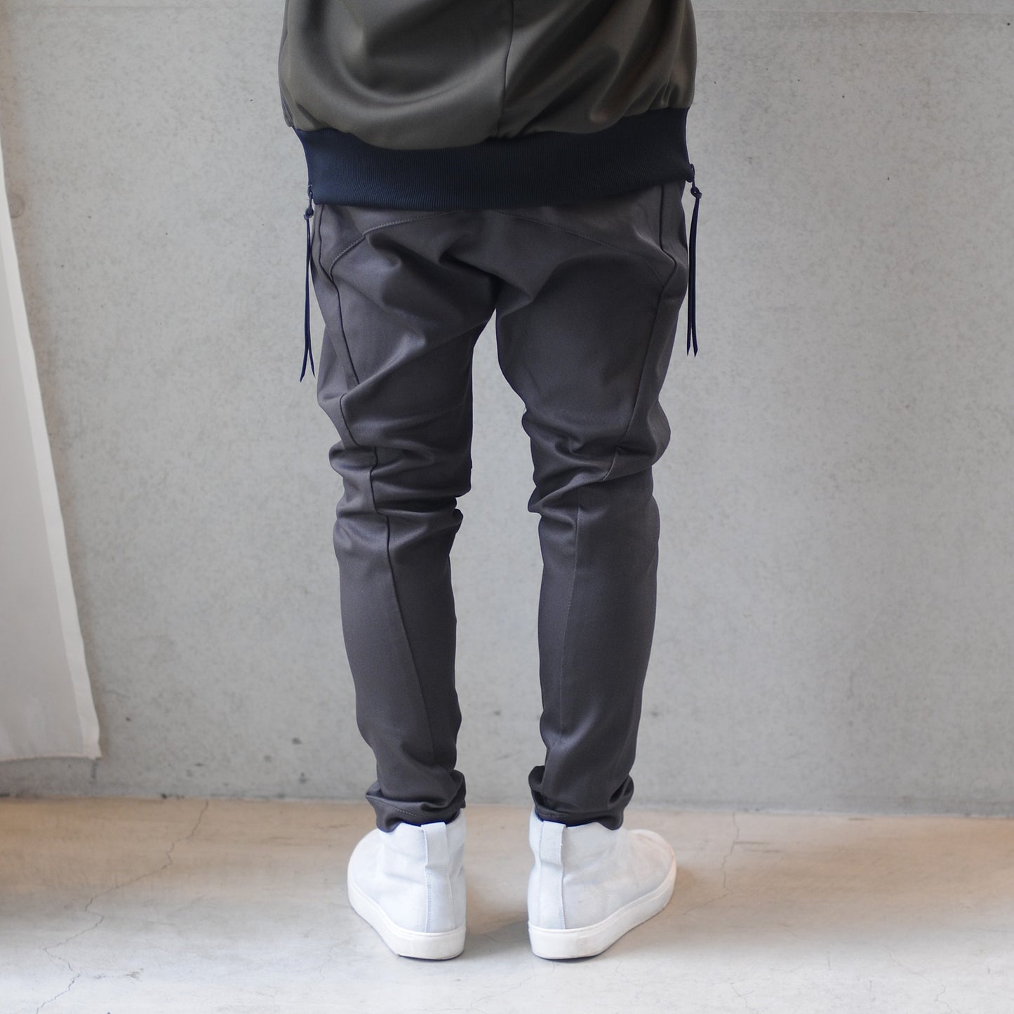 SOLID PANTS