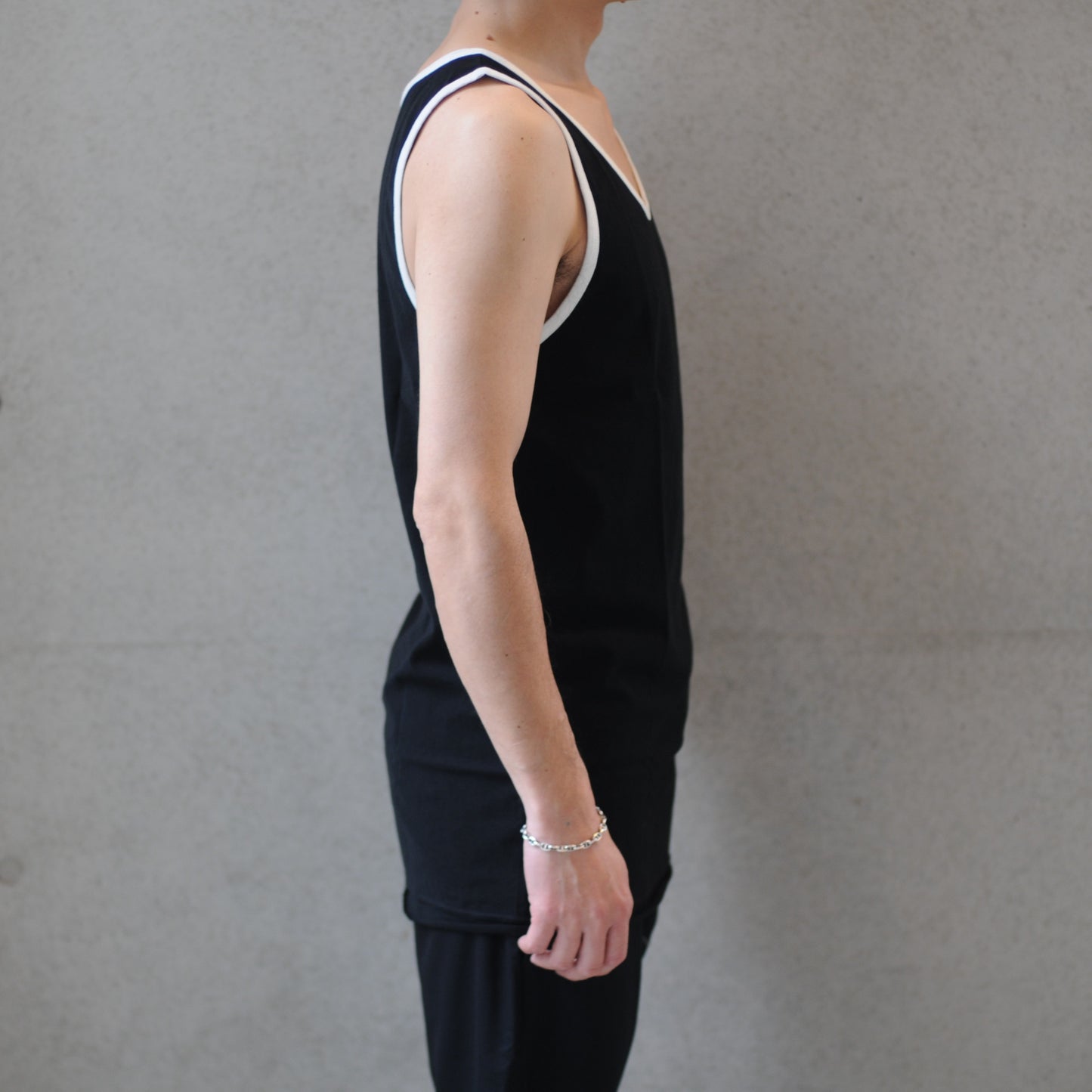 TANK-TOP