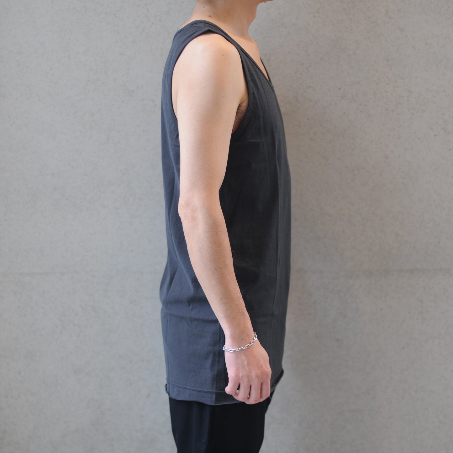 TANK-TOP
