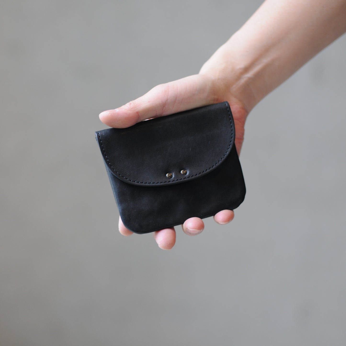 LEATHER MULTI CASE
