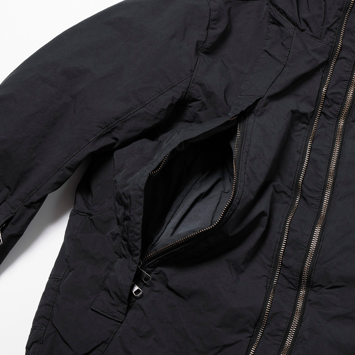 MOUNTAIN PARKA