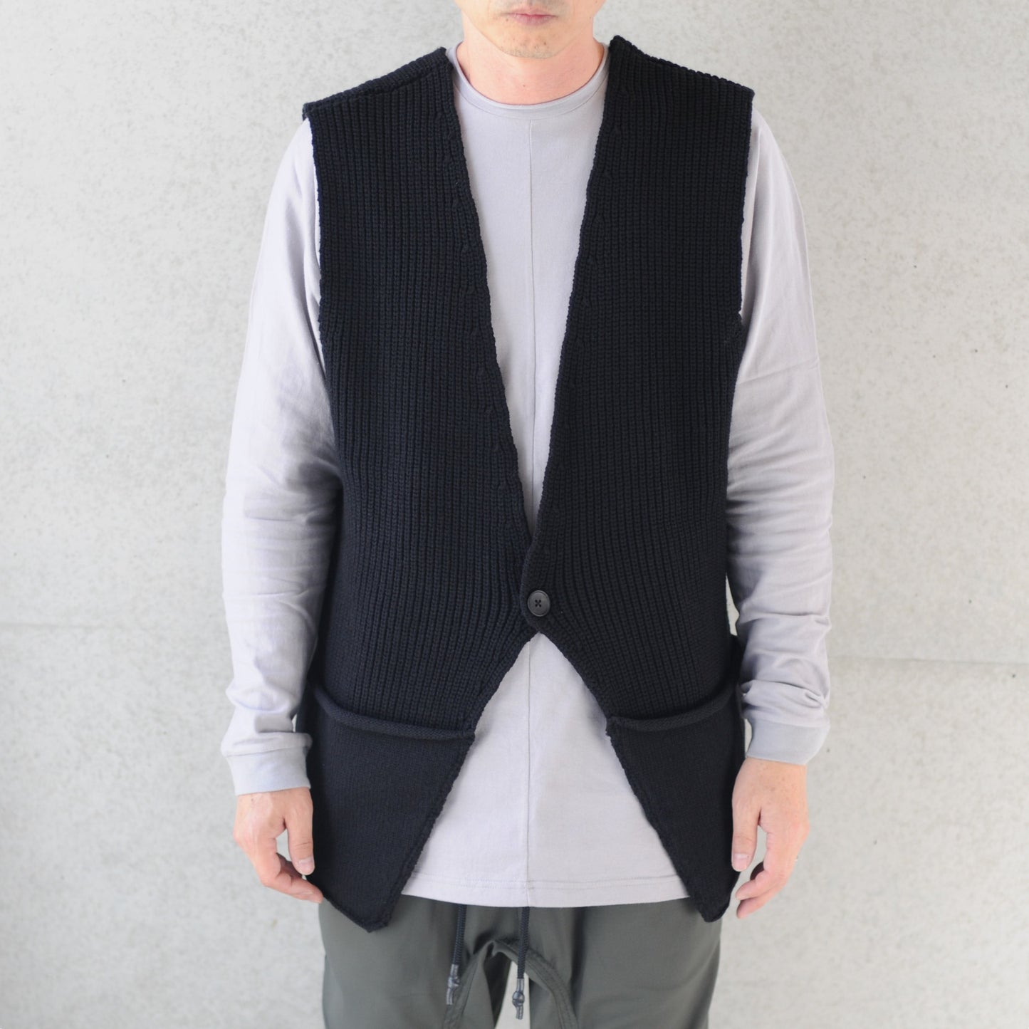 KNIT GILLET