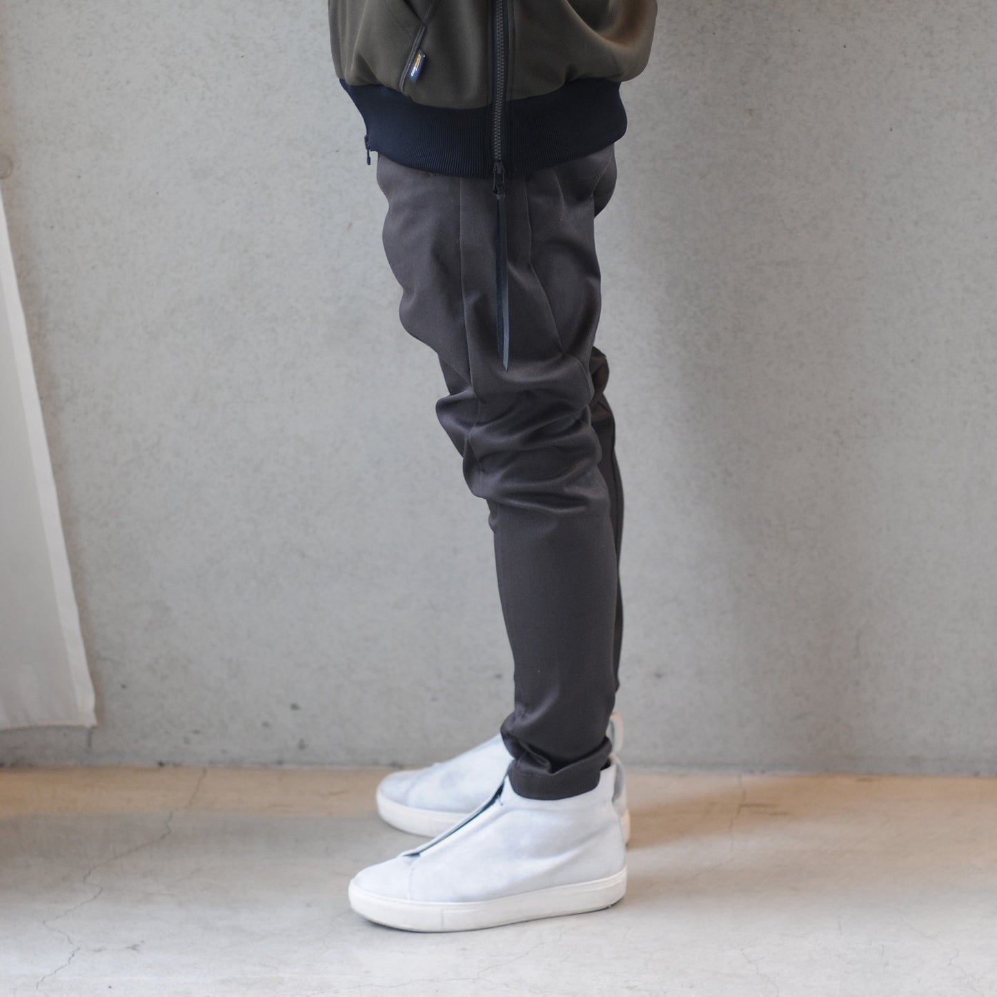 SOLID PANTS