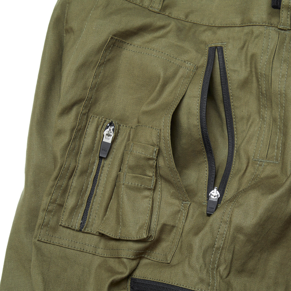 BUSH PARACHUTE PANTS