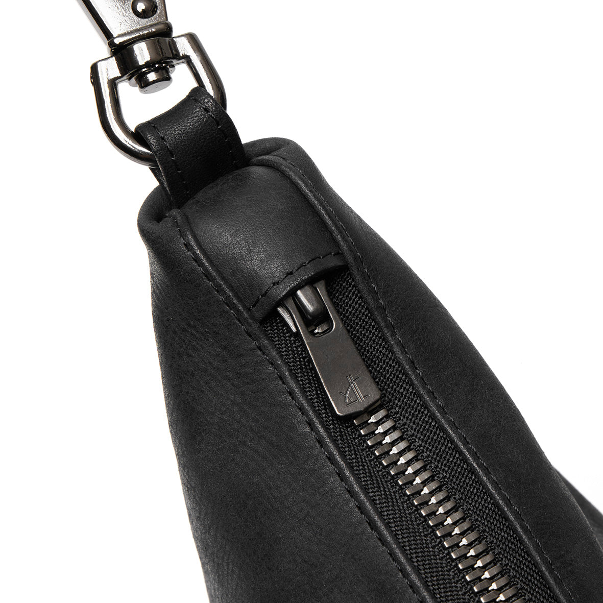 LEATHER MULTI SHOULDER BAG