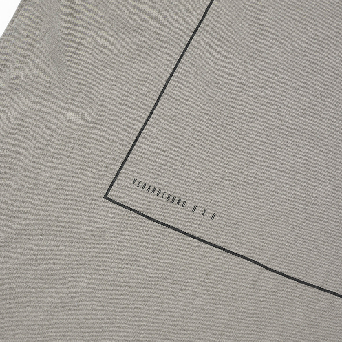 RVWM 『FRAMES NO SLEEVE-T』